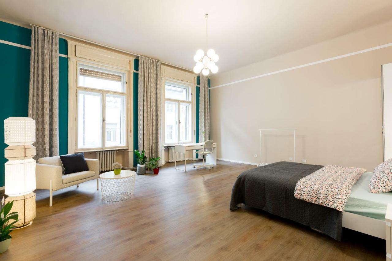 Unique Riverside Apartment Budapest Esterno foto